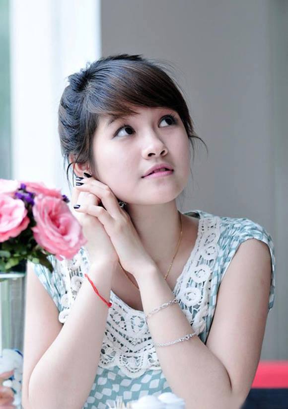 Khám Phá Ảnh Gái Xinh Mặc Biểu Tượng Phong Cách Và Cá Tính Mạnh Mẽ