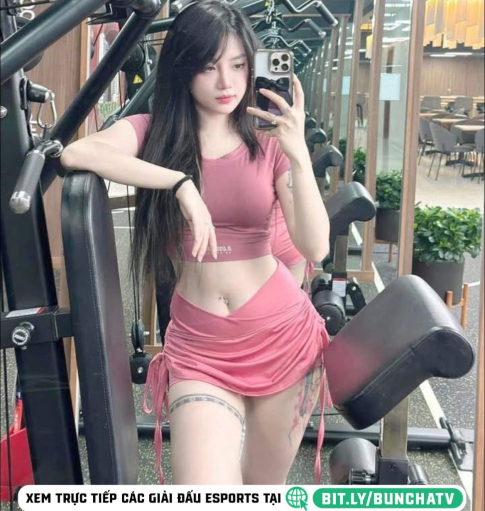 Khám Phá Vẻ Đẹp Gái Xinh Hàn Quốc Mặc Bikini Thiên Nhiên Quyến Rũ Và Gợi Cảm